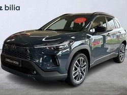 Silver Ny 2025 Toyota Corolla Cross Style SUV | 397 500 kr (Marknadspris)