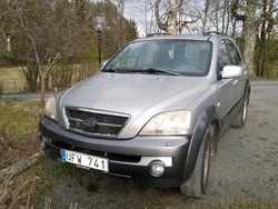 Grå Begagnad 2003 Kia Sorento 4 SUV | 6 000 kr (Superpris)
