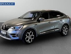 Grå Begagnad 2022 Renault Arkana Intens SUV | 249 900 kr (Marknadspris)