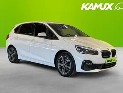 Vit Begagnad 2019 BMW 220 Active Tourer Sport Line Minibuss | 209 800 kr