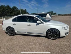 Vit Begagnad 2016 Volvo S80 Standard Sedan | 165 000 kr (Marknadspris)