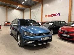 Blå Begagnad 2016 VW Golf Alltrack Kombi | 134 900 kr (Bra pris)