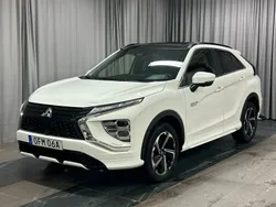 Vit Begagnad 2022 Mitsubishi Eclipse Cross Instyle SUV | 329 900 kr (Marknadspris)