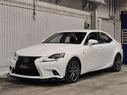 Vit Begagnad 2014 Lexus IS300h Sport Line Sedan | 209 999 kr (Lite dyr)