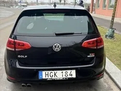 Svart Begagnad 2016 VW Golf VII GT Halvkombi | 140 000 kr (Marknadspris)