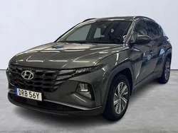 Grå Begagnad 2022 Hyundai Tucson Essential SUV | 295 000 kr (Marknadspris)