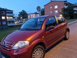 Röd Begagnad 2007 Citroën C3 Halvkombi | 18 000 kr (Bra pris)