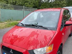 Röd Begagnad 2009 Mitsubishi Colt Sedan | 28 000 kr (Superpris)