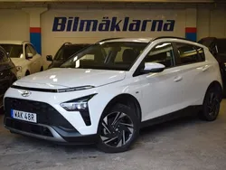 Vit Begagnad 2022 Hyundai Bayon Essential SUV | 179 000 kr (Marknadspris)