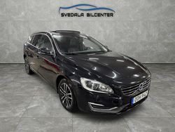 Svart Begagnad 2014 Volvo V60 Summum Kombi | 159 500 kr (Marknadspris)
