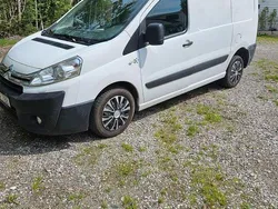 Vit Begagnad 2015 Citroën Jumpy Minibuss | 23 900 kr (Superpris)
