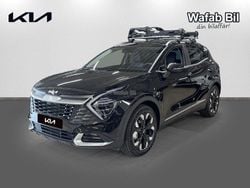 Svart (/1k/ pearl black m) Ny 2025 Kia Sportage Advance SUV | 444 475 kr (Bra pris)