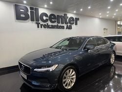 Mörkblå (blå) Begagnad 2018 Volvo S90 Momentum Sedan | 209 900 kr (Marknadspris)