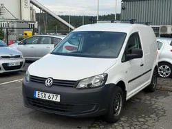 Vit Begagnad 2015 VW Caddy Minibuss | 64 990 kr (Bra pris)