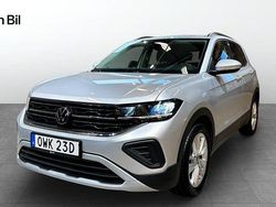 Reflex silver metallic Begagnad 2025 VW T-Cross Life SUV | 239 900 kr (Marknadspris)