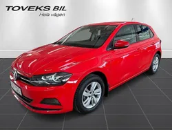 Röd Begagnad 2018 VW Polo Halvkombi | 169 900 kr (Marknadspris)