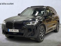 Svart Begagnad 2022 BMW X3 SUV | 559 900 kr