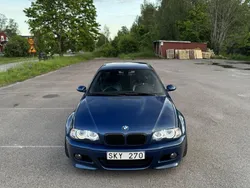 Blå Begagnad 2001 BMW M3 Sportkupé | 399 000 kr
