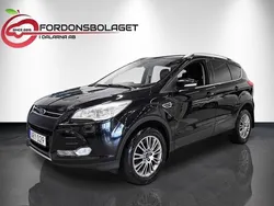 Svart Begagnad 2014 Ford Kuga Titanium SUV | 139 900 kr (Marknadspris)