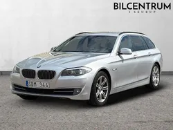 Ljusgrå (grå) Begagnad 2013 BMW 520 Kombi | 79 900 kr (Marknadspris)