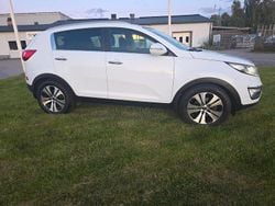 Vit Begagnad 2013 Kia Sportage SUV | 72 500 kr (Bra pris)
