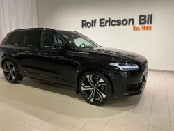 Svart Begagnad 2021 Volvo XC90 R-Design SUV | 614 500 kr (Marknadspris)