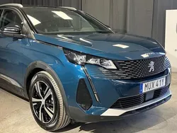Blå Begagnad 2022 Peugeot 3008 GTi SUV | 259 900 kr (Marknadspris)