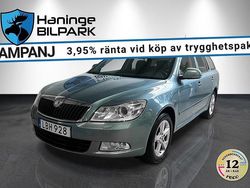 Grå Begagnad 2010 Skoda Octavia Elegance Kombi | 49 900 kr (Marknadspris)