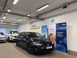 Lexus CT200h