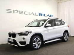 Vit (alpinvit) Begagnad 2018 BMW X1 Sport Line SUV | 219 000 kr (Marknadspris)