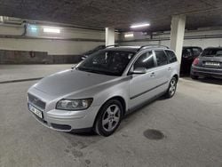 Grå Begagnad 2006 Volvo V50 Kombi | 20 000 kr (Superpris)