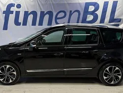 Svart Begagnad 2016 Renault Grand Scénic IV Bose Edition Minibuss | 99 500 kr
