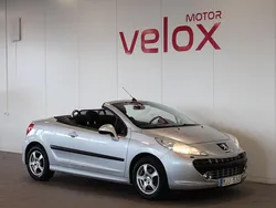 Ljusgrå Begagnad 2007 Peugeot 207 CC Cab | 29 900 kr (Bra pris)