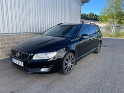 Svart Begagnad 2016 Volvo V70 Standard Kombi | 159 900 kr (Dyr)