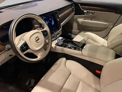 Grå Begagnad 2021 Volvo S90 Inscription Sedan | 399 000 kr (Marknadspris)