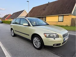Grön Begagnad 2005 Volvo V50 Kombi | 21 500 kr (Marknadspris)