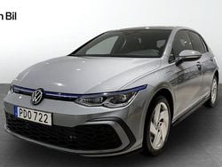 Grå (moonstone grey) Begagnad 2023 VW Golf VIII GTE Kombi | 369 000 kr