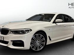 Vit (white) Begagnad 2019 BMW 530 Shadowline Sedan | 319 900 kr (Bra pris)