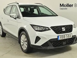 Vit (nevada white metallic) Begagnad 2024 Seat Arona Style SUV | 204 800 kr (Marknadspris)