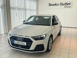 Vit Begagnad 2021 Audi A1 Sportback Halvkombi | 209 900 kr (Marknadspris)