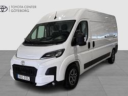 Vit Begagnad 2024 Toyota Proace Van | 569 900 kr