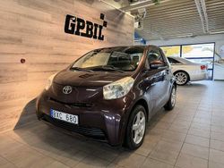 Lila Begagnad 2009 Toyota iQ Halvkombi | 34 900 kr (Marknadspris)