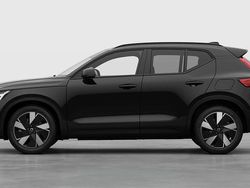 Svart Ny 2025 Volvo EX40 Plus SUV | 605 600 kr (Marknadspris)