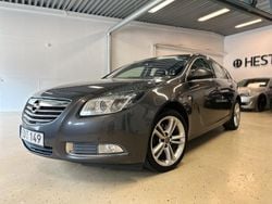 Grå Begagnad 2010 Opel Insignia Kombi | 54 900 kr (Marknadspris)