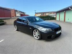 Grå Begagnad 2011 BMW 520 M Sport Sedan | 99 900 kr (Superpris)