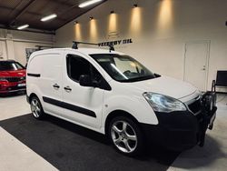 Vit Begagnad 2016 Peugeot Partner Van | 69 900 kr (Marknadspris)