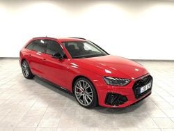 Röd Begagnad 2025 Audi A4 Competition Kombi | 469 000 kr (Marknadspris)