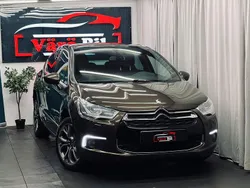 Brun Begagnad 2011 Citroën DS4 Halvkombi | 69 900 kr