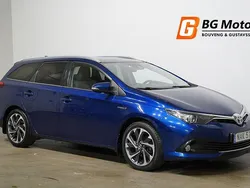 Mörkblå Begagnad 2016 Toyota Auris Touring Sports Active Kombi | 154 800 kr (Lite dyr)