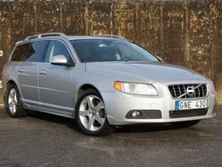 Ljusgrå Begagnad 2007 Volvo V70 Summum Kombi | 74 900 kr (Lite dyr)